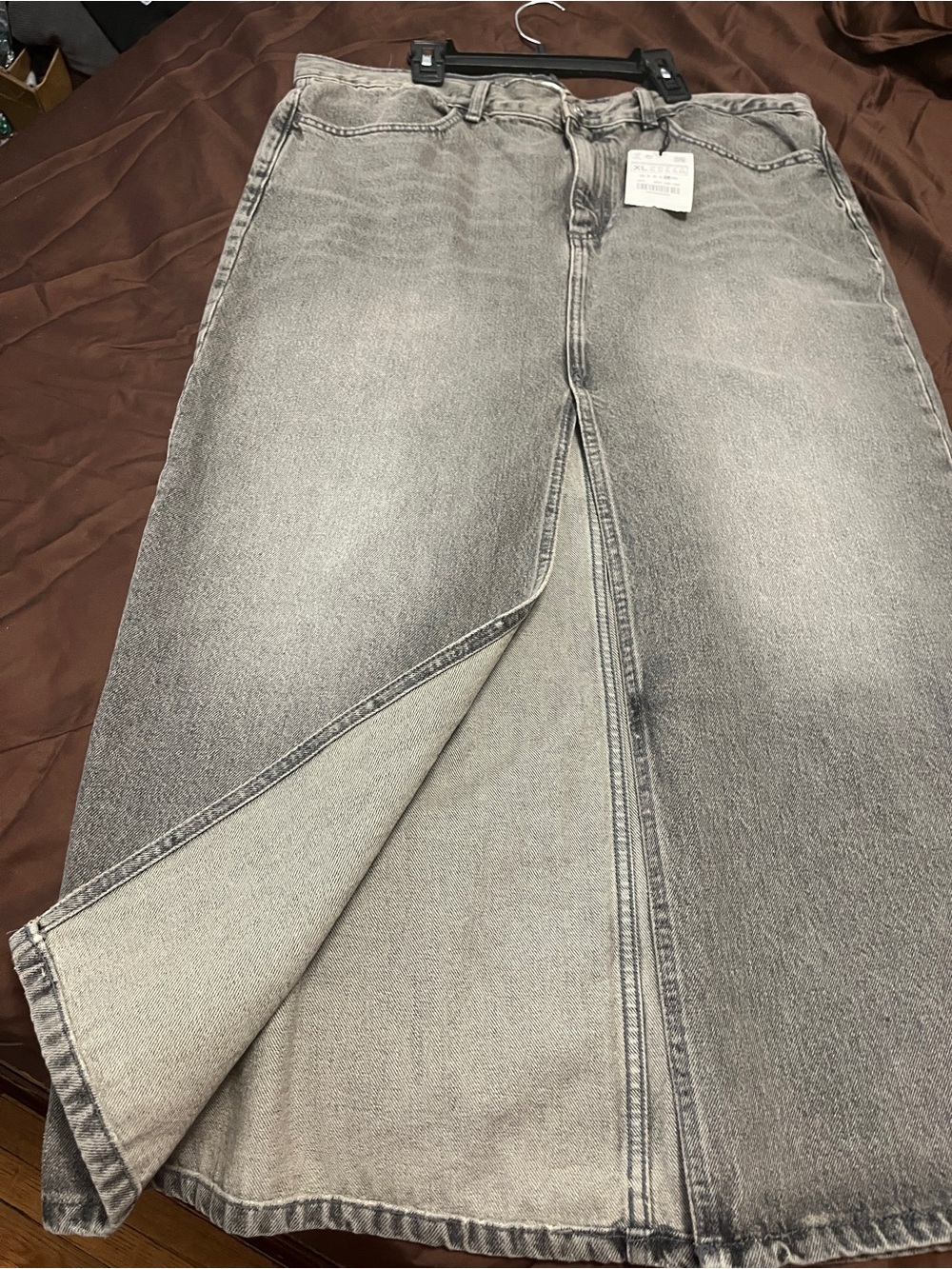 Zara Gray Pencil Skirt - Picture 2 of 6